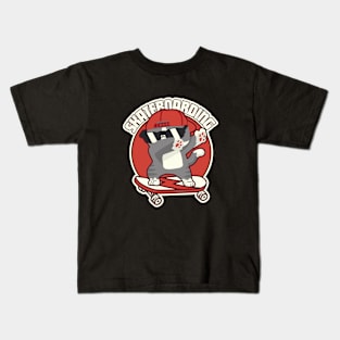 Skateboarding cat Kids T-Shirt